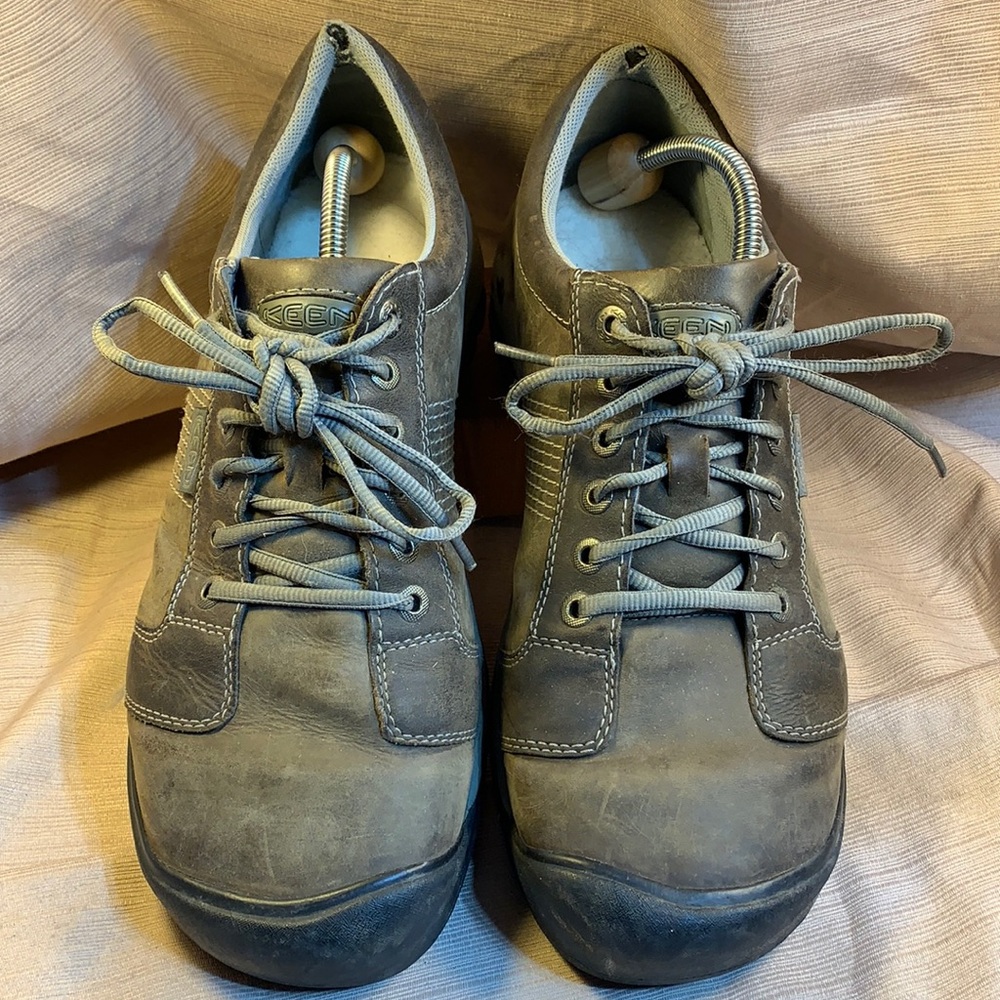 Keen Leather Lace Up Shoes Preloved